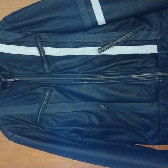 Black leather jacket men's size medium - Picture 2 of 12